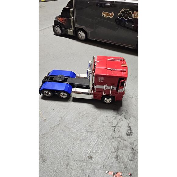 Jada G1 TRANSFORMERS Autobot Optimus Prime 2022 Diecast 1/24 Scale #99524 NIB !! - Picture 5 of 6